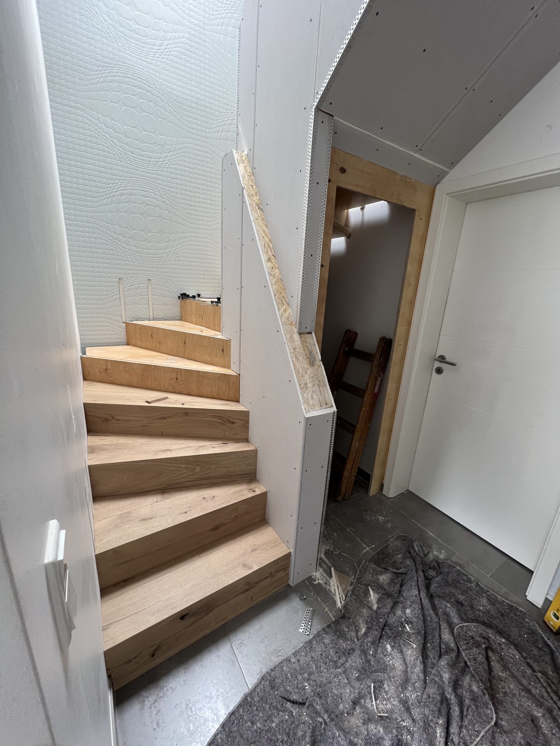 Treppenrenovierung – Bild 11