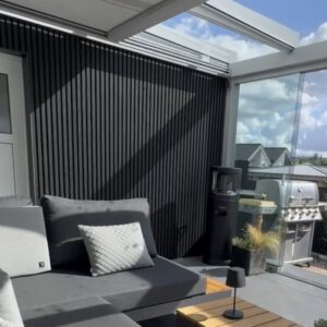 Terrassendach Seitenwand WPC Lamellen